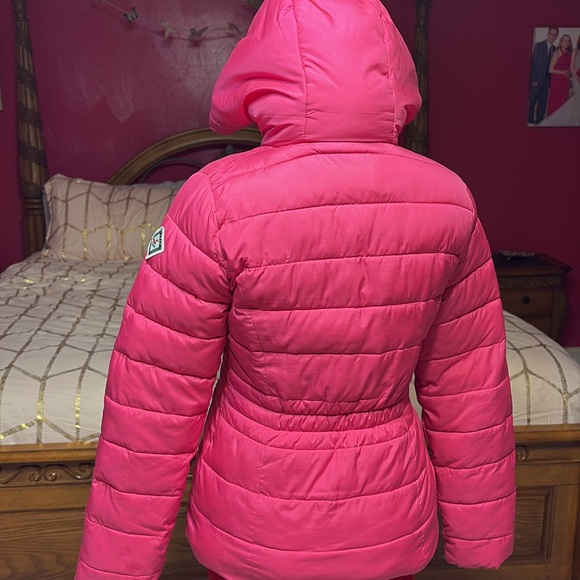 Hollister puffer jacket - Picture 4 of 8